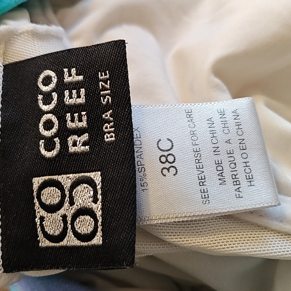 Coco Reef Tankini Top- With Flaw - Picture 4 of 7